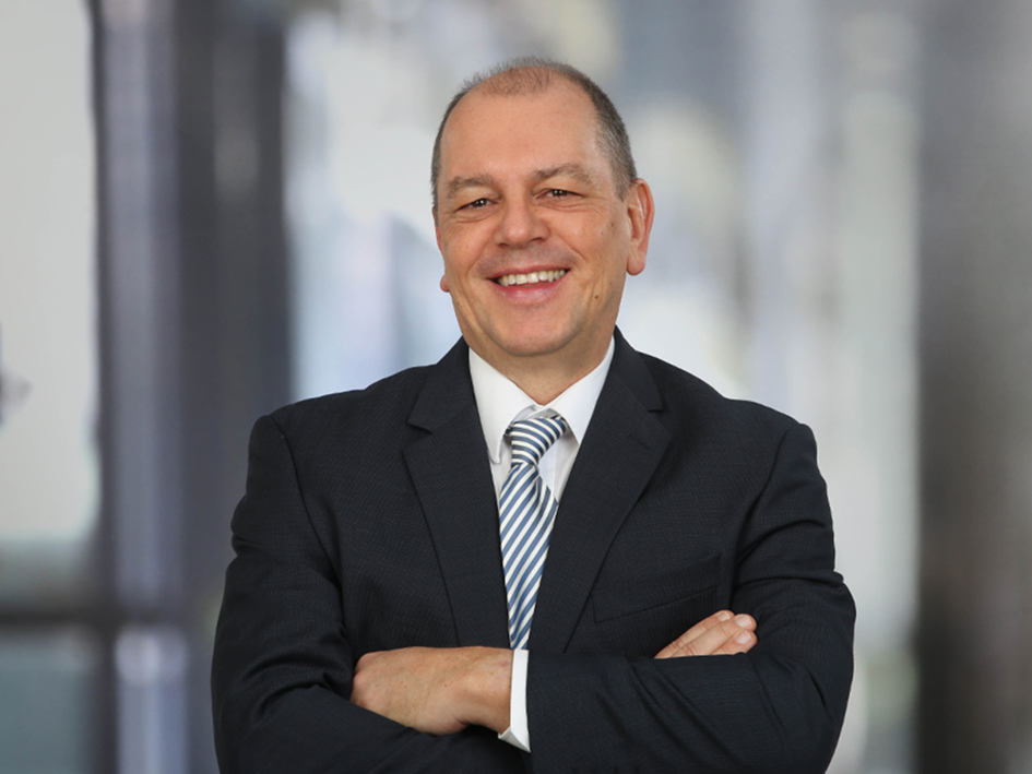 Prof. Dr.  Helmut Beckmann