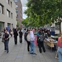 Das Bild zeigt den Bildungscampus Heilbronn am Diversity Day 2025. Zu sehen sind viele Menschen an den Aktionsständen, Bäume und Gebäude im Hintergrund