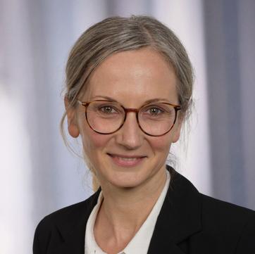 Claudia Leuze